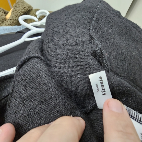 Men's Hugo Boss Vest - Picture 8 of 10